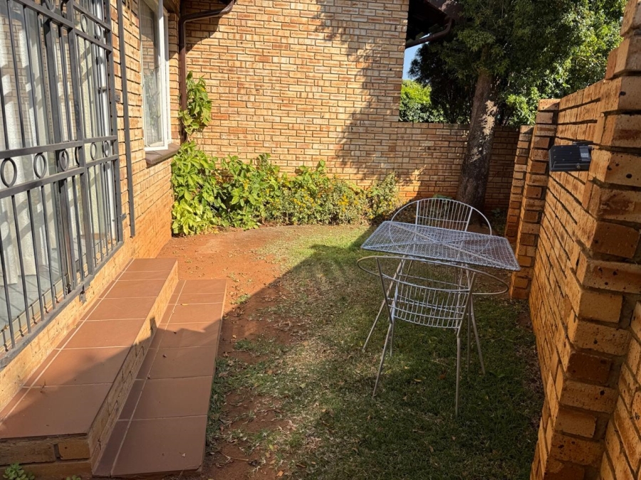 2 Bedroom Property for Sale in Safari Gardens North West